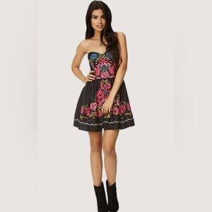 Harper strapless black floral dress with pockets size small